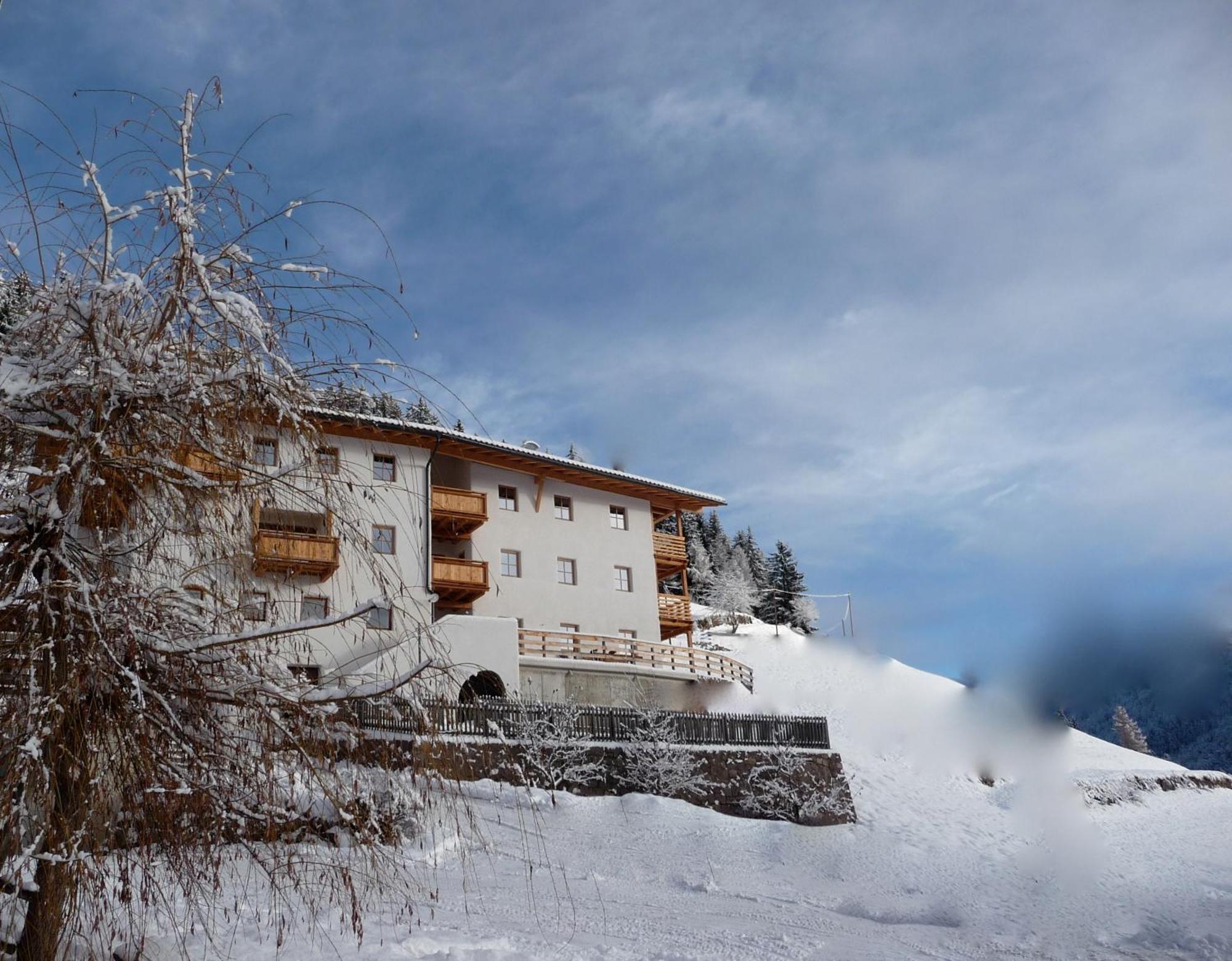 Aparthotel Putzerhof Funes  Exterior foto