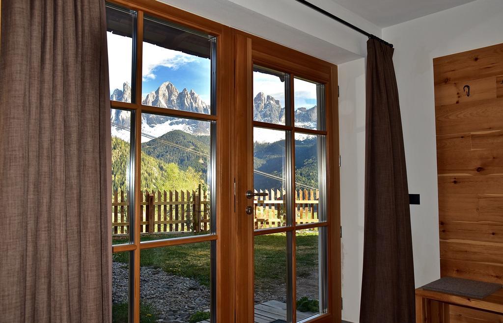 Aparthotel Putzerhof Funes  Exterior foto