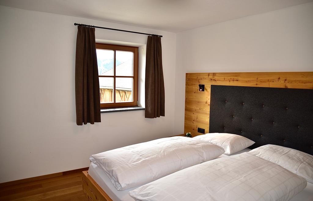 Aparthotel Putzerhof Funes  Exterior foto