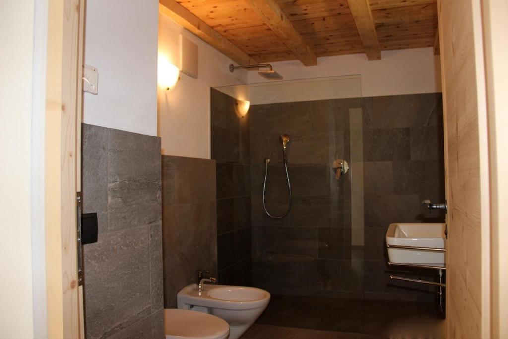 Aparthotel Putzerhof Funes  Exterior foto